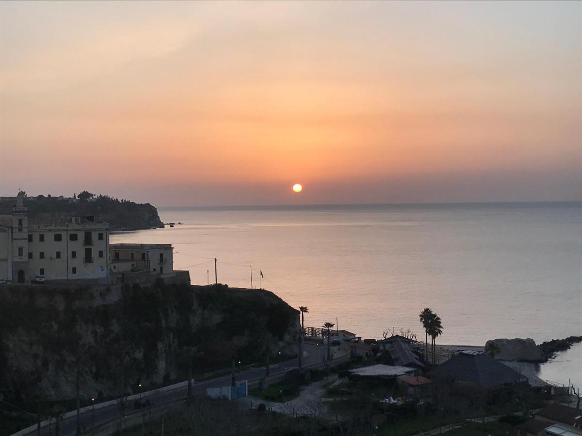 Nereide Acomodação com café da manhã Tropea Exterior foto