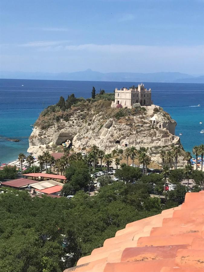 Nereide Acomodação com café da manhã Tropea Exterior foto